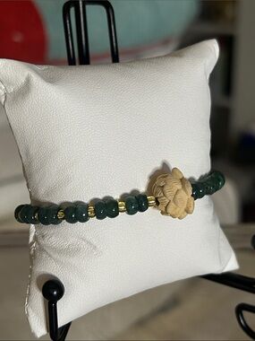 Jade Beaded Lotus Stretch Bracelet with Certificate of Gems & Precious Metals